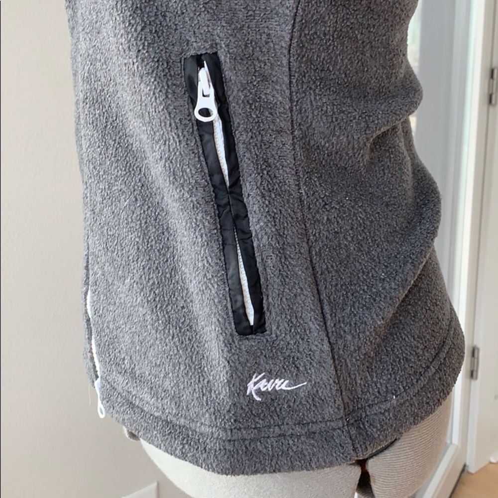 Kavu Grey Polar fleece Vest with Hood - Picture 3 of 5